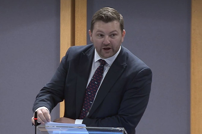 Conservative MS Samuel Kurtz speaking in the Senedd